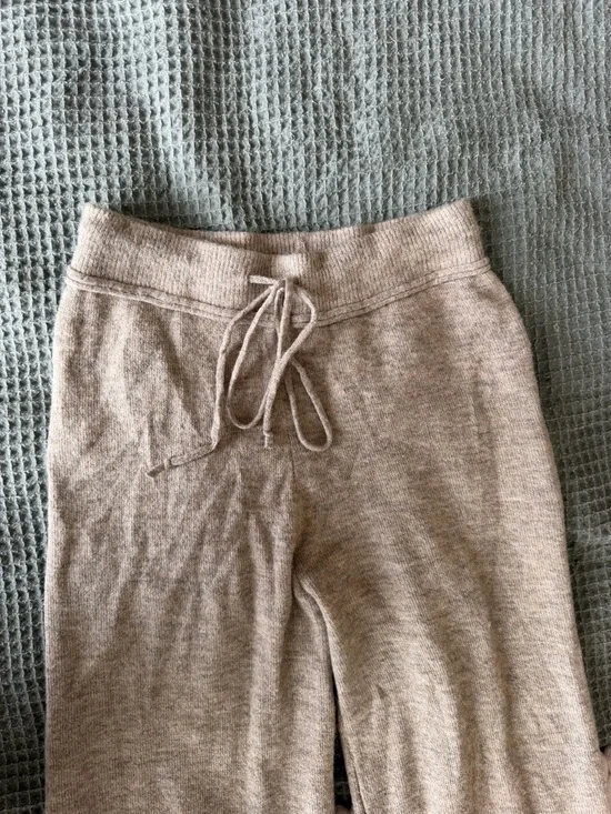 Cozy Wide-Leg Lounge Pants - Picture 2 of 5